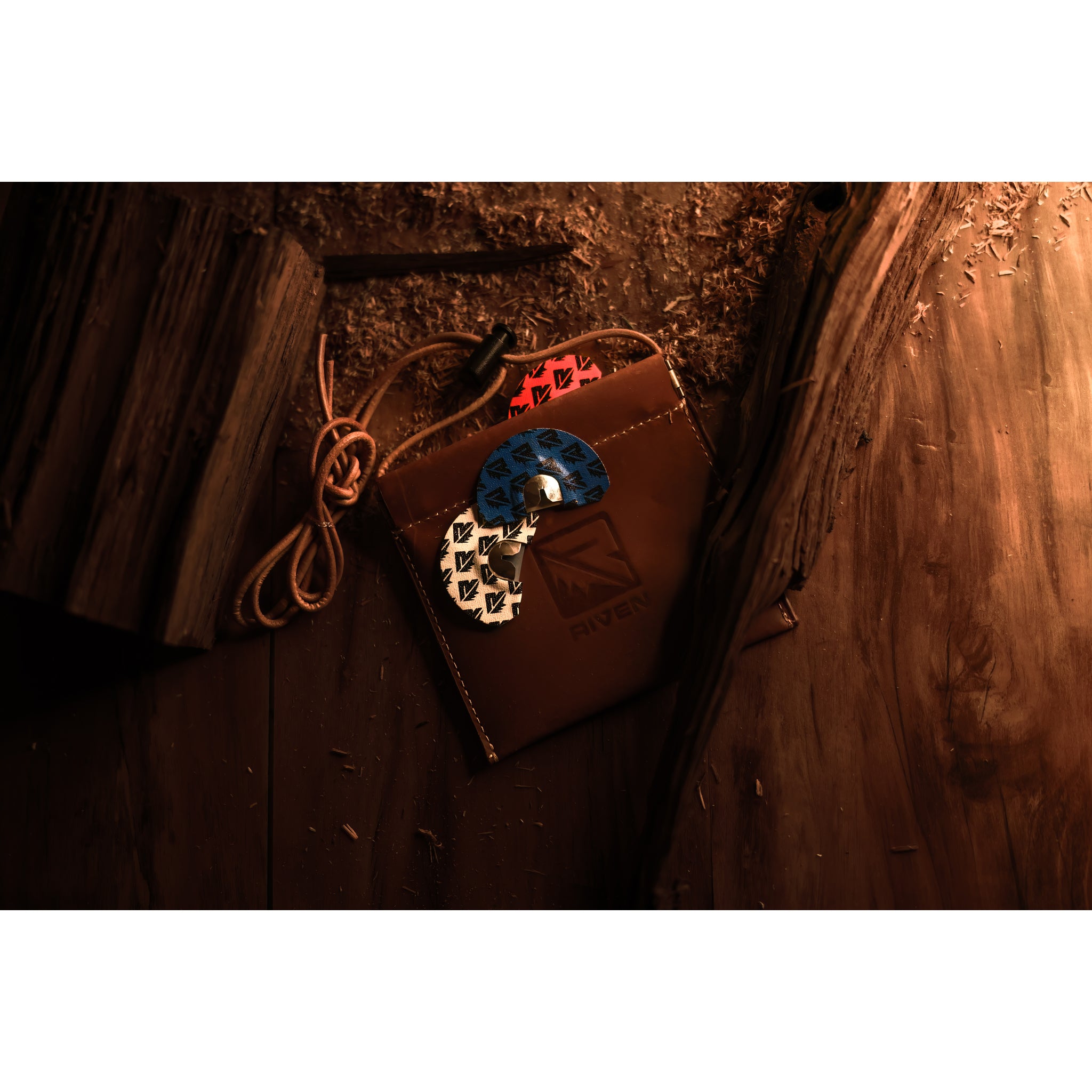 Riven Leather Diaphragm Lanyard